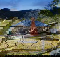 Nil Desperandum - Accommodation Mooloolaba