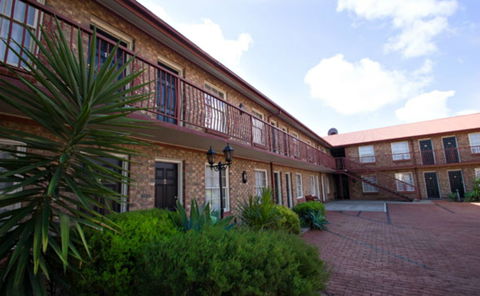 Old Willyama Motor Inn - Accommodation Mooloolaba 0
