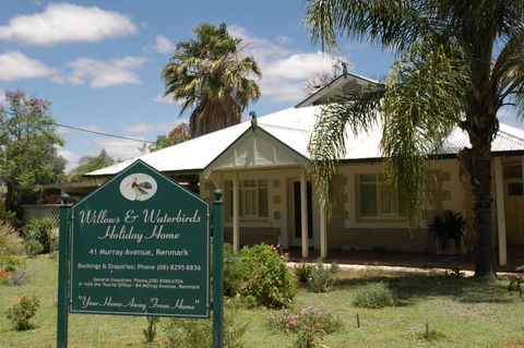 Renmark Holiday Home Willows & Waterbirds - Accommodation Mooloolaba 0