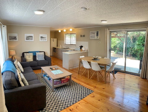 Crows Nest - Accommodation Mooloolaba 0