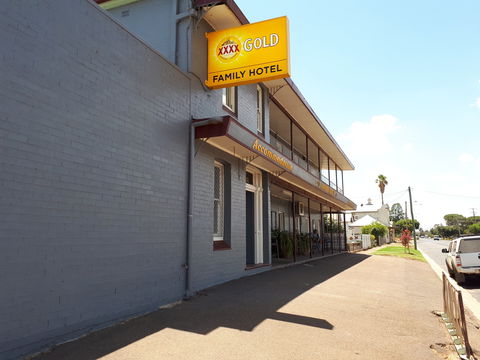 Family Hotel Cootamundra - Accommodation Mooloolaba 1