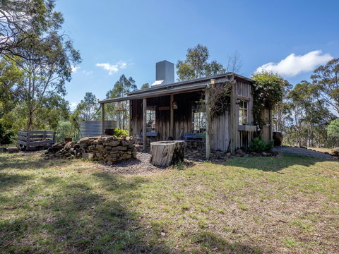 Heimat Chalets - Accommodation Mooloolaba 1