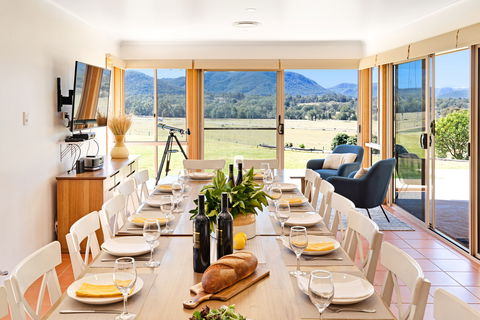 Hillbrook Estate - Accommodation Mooloolaba 2