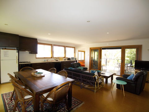 Kookaburra Dreaming - Accommodation Mooloolaba 1