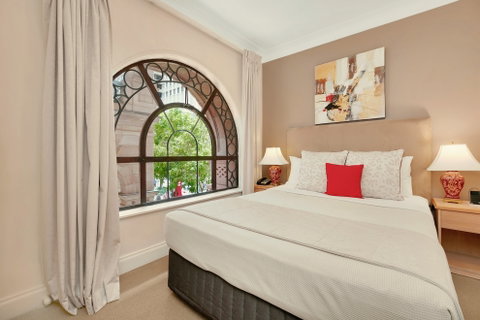 Manor Apartment Hotel - Accommodation Mooloolaba 1