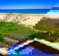 Pelican Sands Beach Resort - Accommodation Mooloolaba