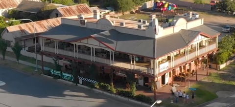 Royal Hotel Adelong - Accommodation Mooloolaba 0