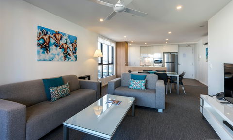 Synergy  Broadbeach - Accommodation Mooloolaba 0