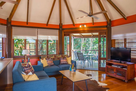 The African Village - By Clouds - Accommodation Mooloolaba 2