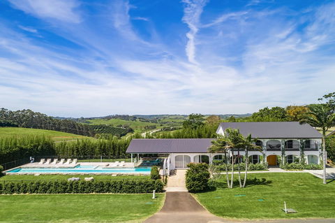 Villa St Helena - Accommodation Mooloolaba 2