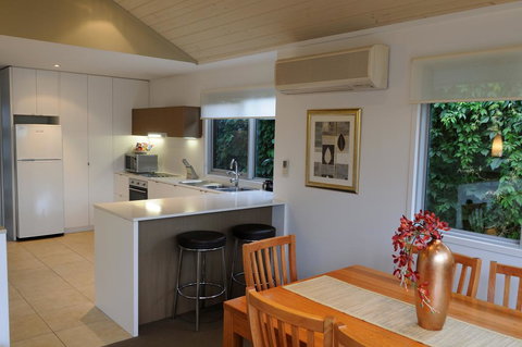 The Victoria Port Fairy - Accommodation Mooloolaba 5