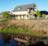 Tessenna Villa - Accommodation Mooloolaba