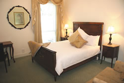 Montfort Manor - Accommodation Mooloolaba 1