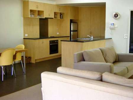 Sackville Apt No 1 - Accommodation Mooloolaba 0