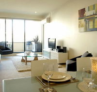 Boutique Stays - Elwood Village Apartment - Accommodation Mooloolaba