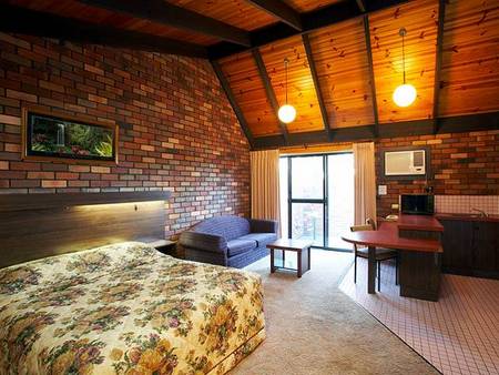 Belvoir Village Motel - Accommodation Mooloolaba 4