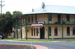 Caledonian Hotel Motel Echuca - Accommodation Mooloolaba 0