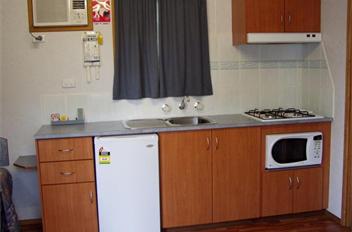 Big 4 Castlemaine Gardens Holiday Park - Accommodation Mooloolaba 2
