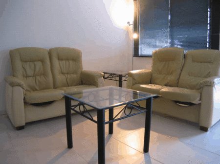 Aztra Gladstone Business Apartments - Accommodation Mooloolaba 1