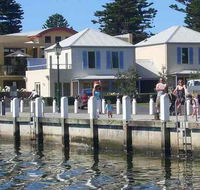 Dockside Waterfront Indulgence - Accommodation Mooloolaba