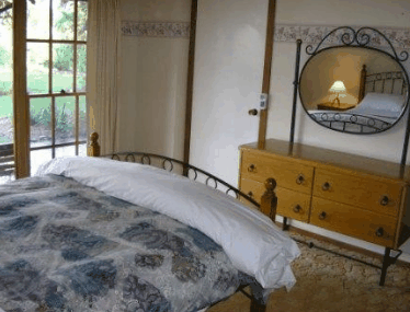 Mansfield House - Accommodation Mooloolaba 5