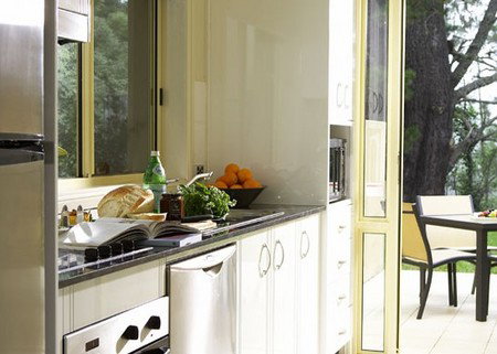 Falls Mountain Retreat - Accommodation Mooloolaba 2