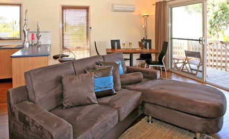 Anglesea Overboard Seaside Cottage - Accommodation Mooloolaba 5