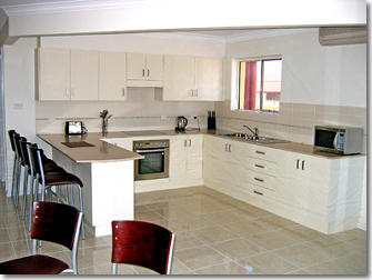 Jopen Motel And Apartments - Accommodation Mooloolaba 0