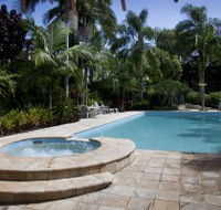Oasis Apartments and Treetop Houses - Accommodation Mooloolaba