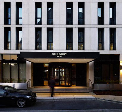 Burbury Hotel - Accommodation Mooloolaba 0