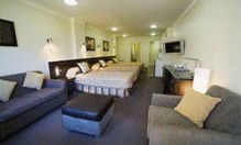 Quaife's - Accommodation Mooloolaba 3
