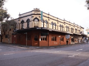Next Goodlet Lodge - Accommodation Mooloolaba 0