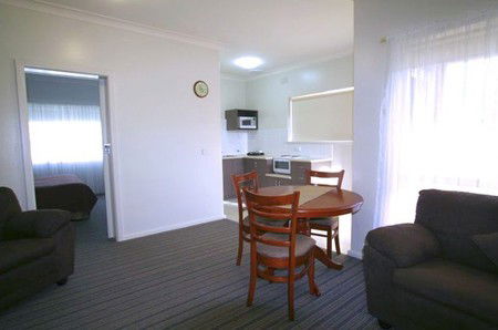 Abbey Apartments - Accommodation Mooloolaba 1