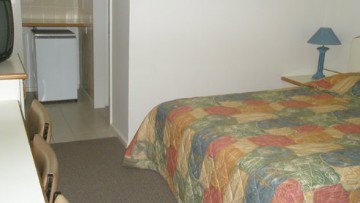 Golf View Motor Inn - Accommodation Mooloolaba 0
