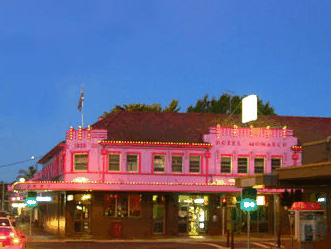Monarch Motel Hotel - Accommodation Mooloolaba