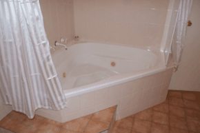Burke  Wills Motor Inn - Accommodation Mooloolaba