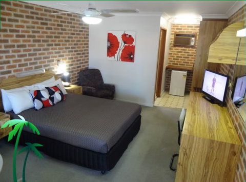 The Palms Motel - Accommodation Mooloolaba 1