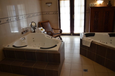 Roseleigh Manor - Accommodation Mooloolaba 3