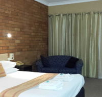 AA Hilldrop Motor Inn - Accommodation Mooloolaba
