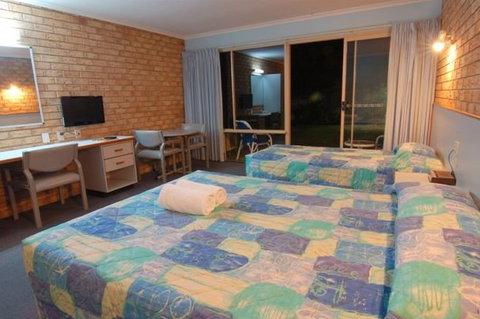 Sunshine Coast Motor Lodge - Accommodation Mooloolaba 1