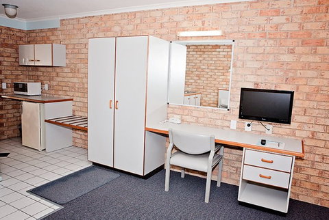 Sunshine Coast Motor Lodge - Accommodation Mooloolaba 3