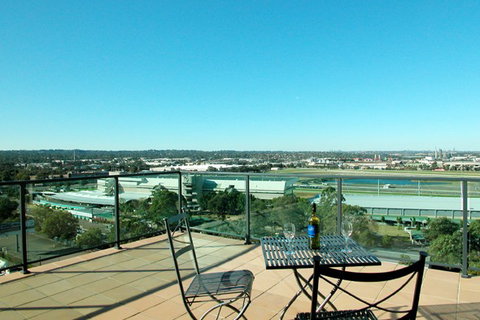 Waldorf Apartment Hotel - Accommodation Mooloolaba 1