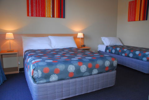 The Sands Hotel Motel - Accommodation Mooloolaba 3