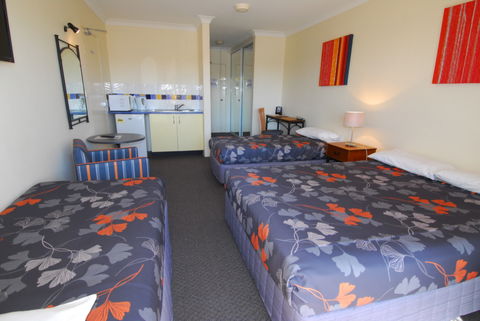 The Sands Hotel Motel - Accommodation Mooloolaba 4