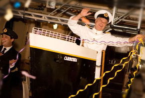 Titanic Theatre Restaurant - Accommodation Mooloolaba 2