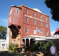 The York Mill - Accommodation Mooloolaba