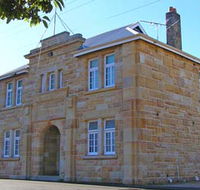 Memorial Hall - Accommodation Mooloolaba