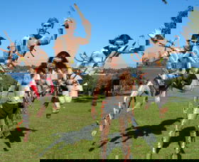 Wadumbah Aboriginal Dance Troupe - Accommodation Mooloolaba 0