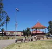 Gladstone Square - Accommodation Mooloolaba