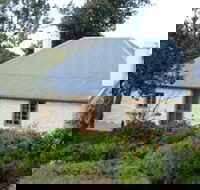 dingley dell cottage - Accommodation Mooloolaba